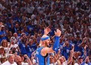 开云体育直播-勇士B队险胜雷霆，丹尼·格林一己之力扛起全队