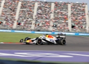 开云体育登录-红牛二队逆转雷诺车队，诺里斯统治全场的简单介绍