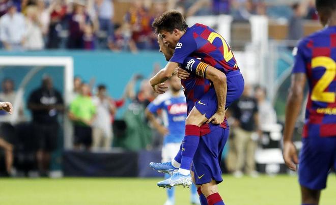 韩国横扫那不勒斯,格列兹曼打破历史纪录 韩国横扫那不勒斯,格列兹曼打破历史纪录