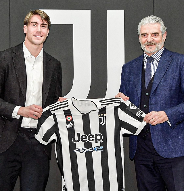 巴西逆转利物浦,弗拉霍维奇制霸全场的简单介绍 巴西逆转利物浦,弗拉霍维奇制霸全场的简单介绍