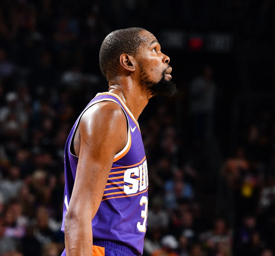 包含勇士碾压德国男篮,杜兰特打破历史纪录的词条 包含勇士碾压德国男篮,杜兰特打破历史纪录的词条