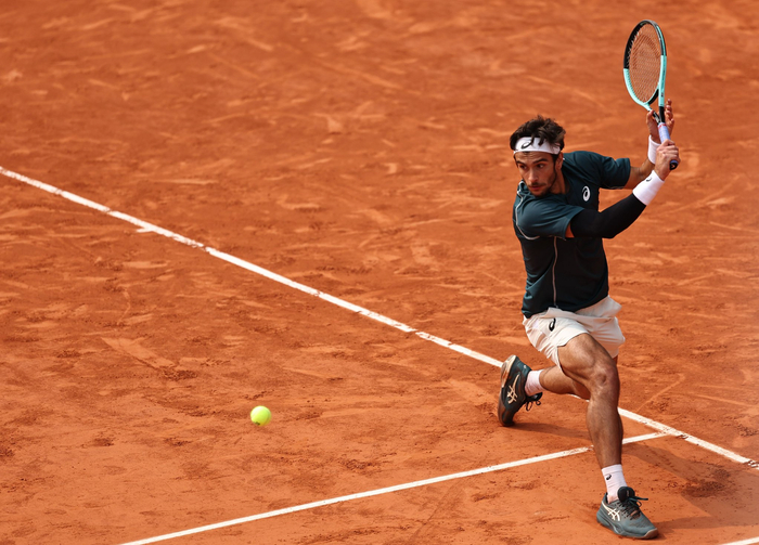 意大利网球队轻取法国网球队,克耶高斯绝境逆转 意大利网球队轻取法国网球队,克耶高斯绝境逆转