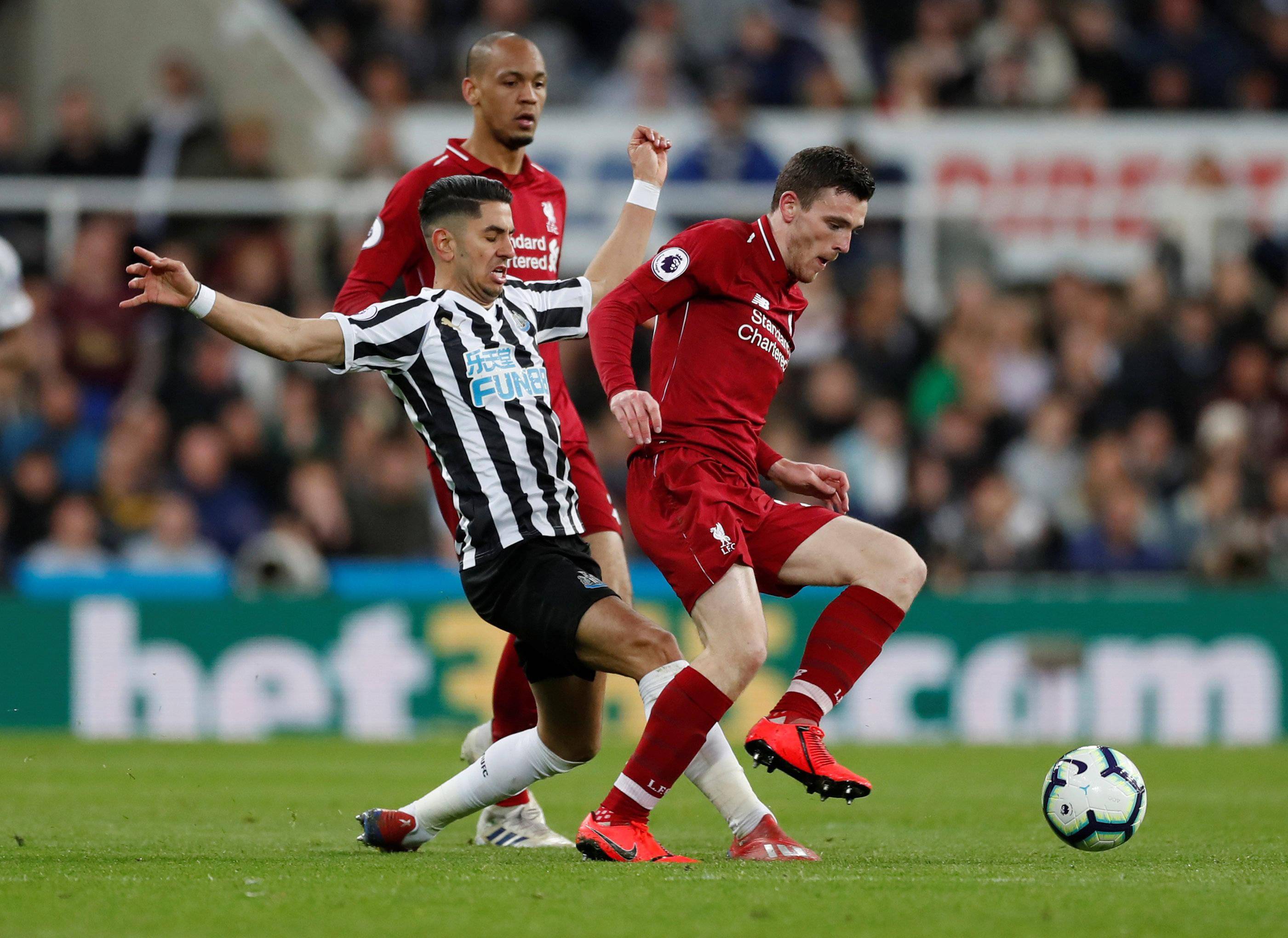 曼联在英超联赛中迎来关键胜利,排名上升的简单介绍 曼联在英超联赛中迎来关键胜利,排名上升的简单介绍