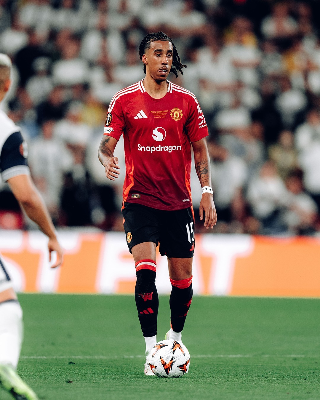 曼联在英超联赛中迎来关键胜利,排名上升的简单介绍 曼联在英超联赛中迎来关键胜利,排名上升的简单介绍