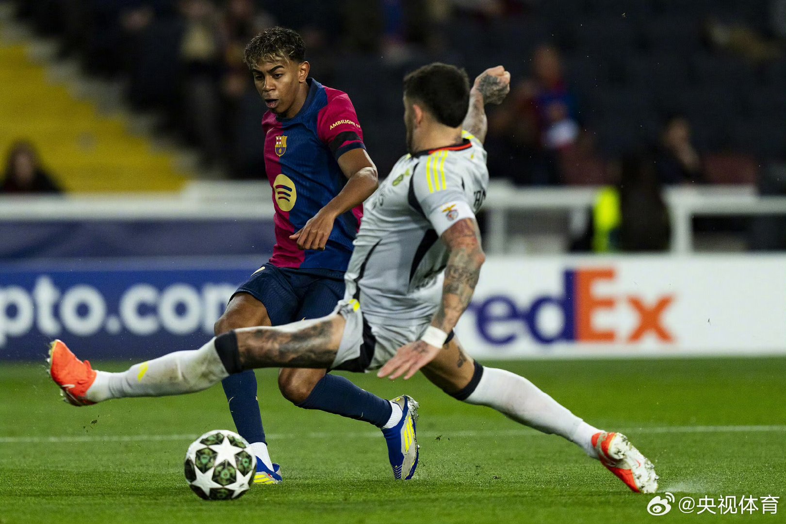 包含阿尔巴尼亚欧预赛大获全胜,成为黑马的词条 包含阿尔巴尼亚欧预赛大获全胜,成为黑马的词条