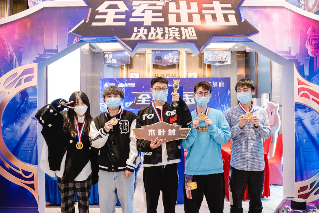 强强对决:激烈比拼引爆热潮 强强对决:激烈比拼引爆热潮