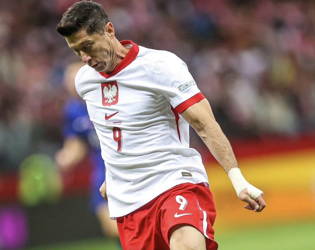 西班牙挑战波兰,欧国联赛事火爆展开的简单介绍 西班牙挑战波兰,欧国联赛事火爆展开的简单介绍